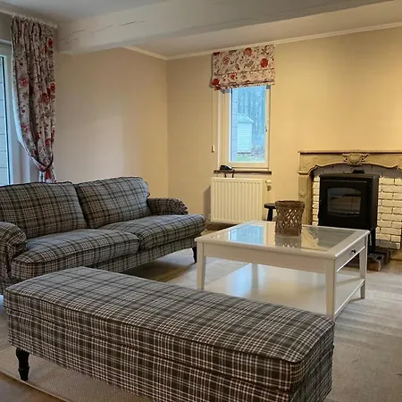 Au Bois De Rosee Florennes